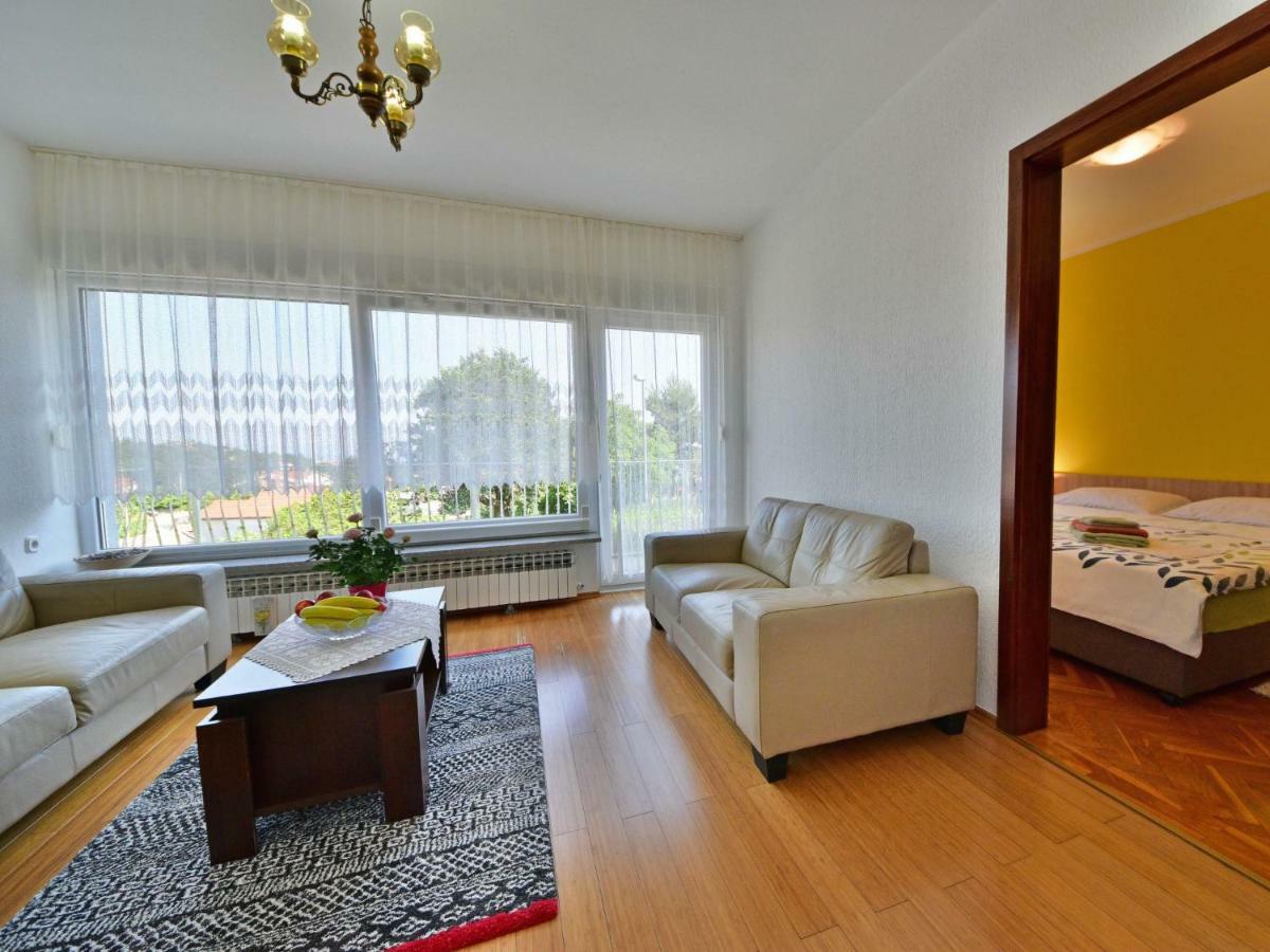 Apartment Lucija By Interhome Матульи Экстерьер фото
