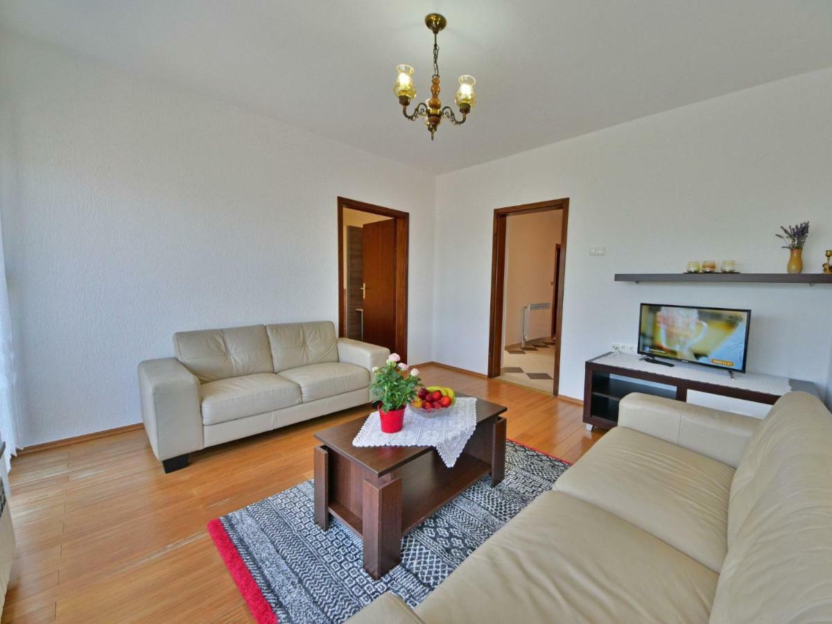 Apartment Lucija By Interhome Матульи Экстерьер фото
