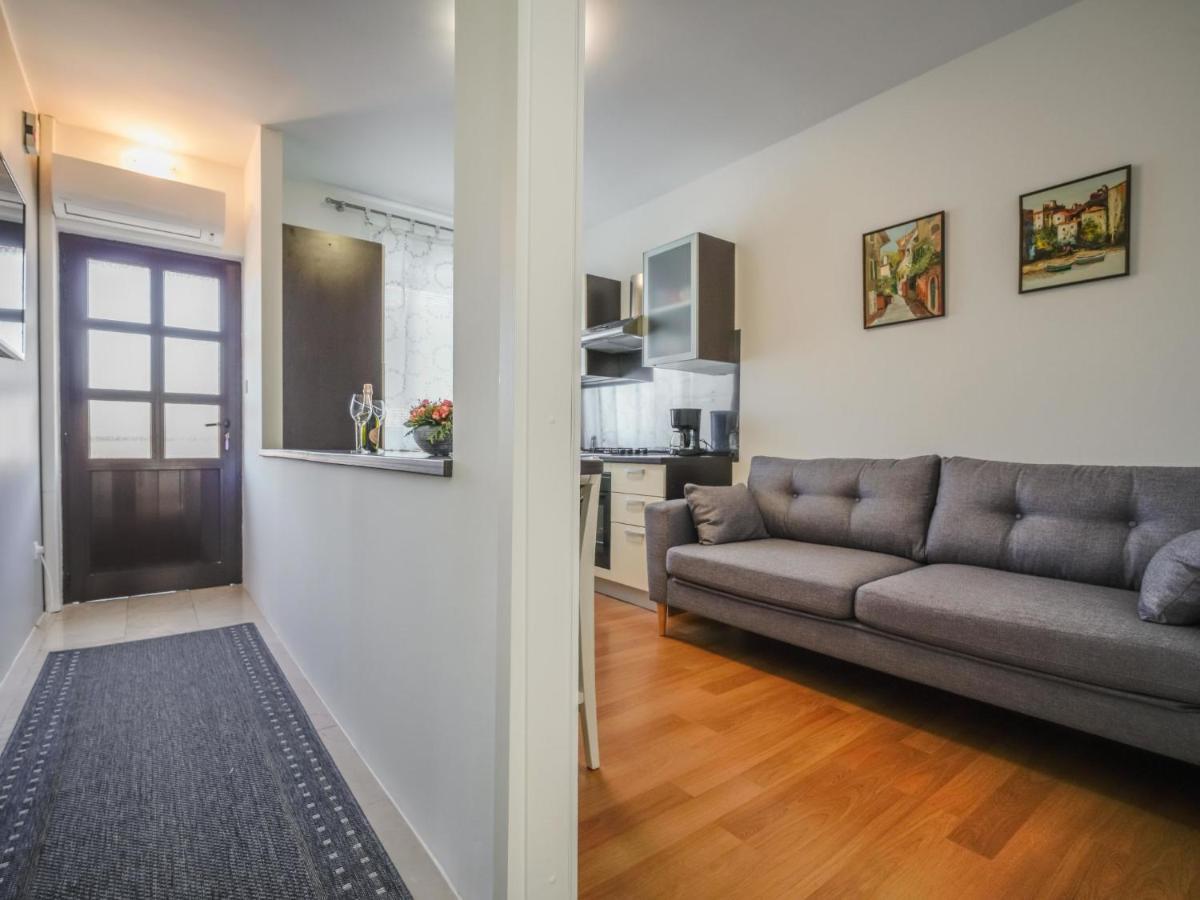 Apartment Lucija By Interhome Матульи Экстерьер фото